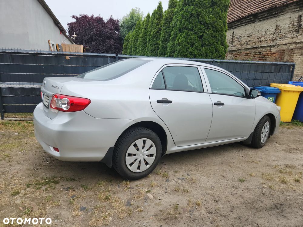 Toyota Corolla 1.6 Prestige - 3