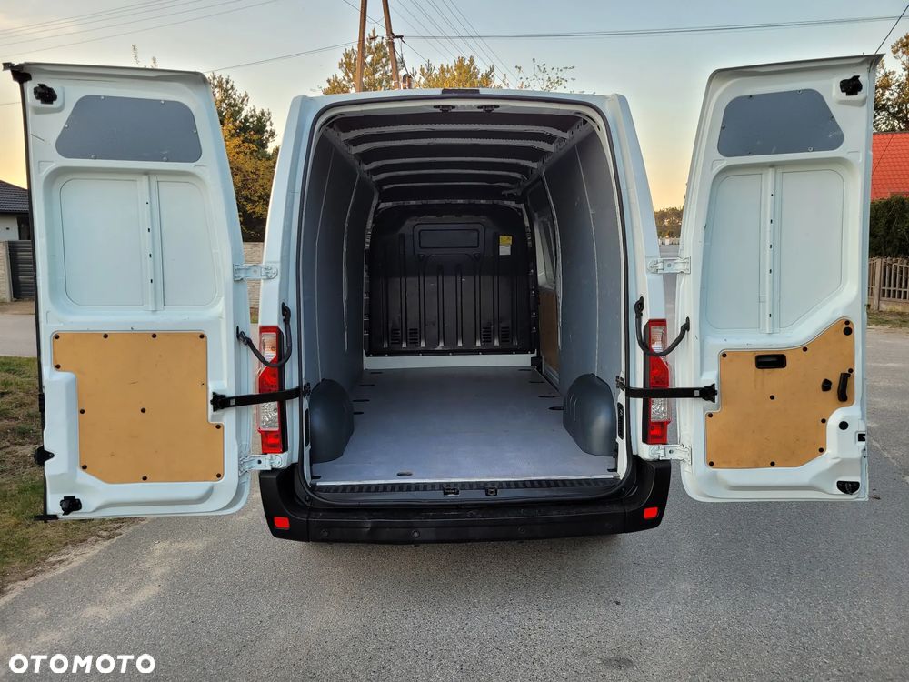 Renault Master - 13