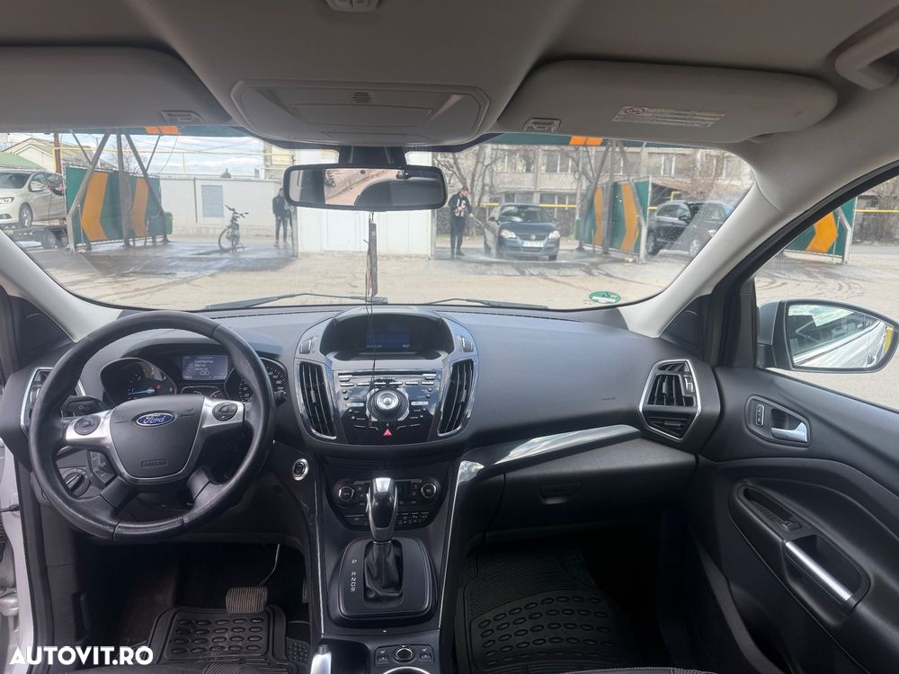 Ford Kuga 2.0 TDCi 4x4 Aut. Titanium - 13