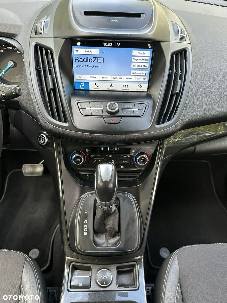 Ford Kuga - 36