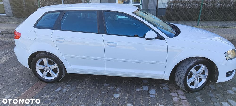 Audi A3 Sportback - 27