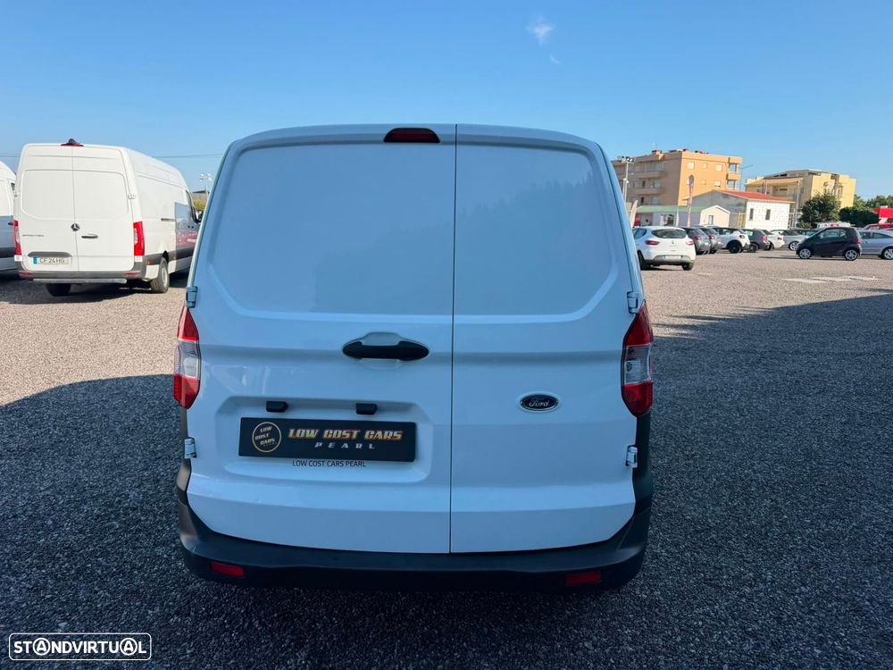 Ford Transit Courier 1.5 TDCi Ambiente - 10