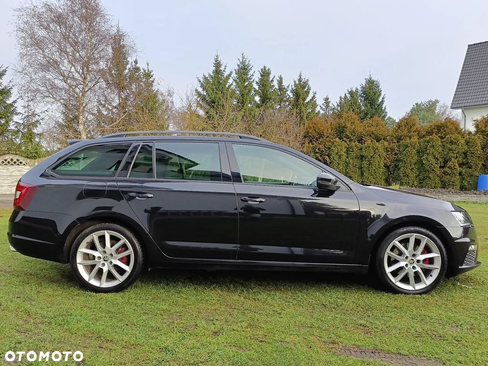 Skoda Octavia 2.0 TDI DSG RS - 4