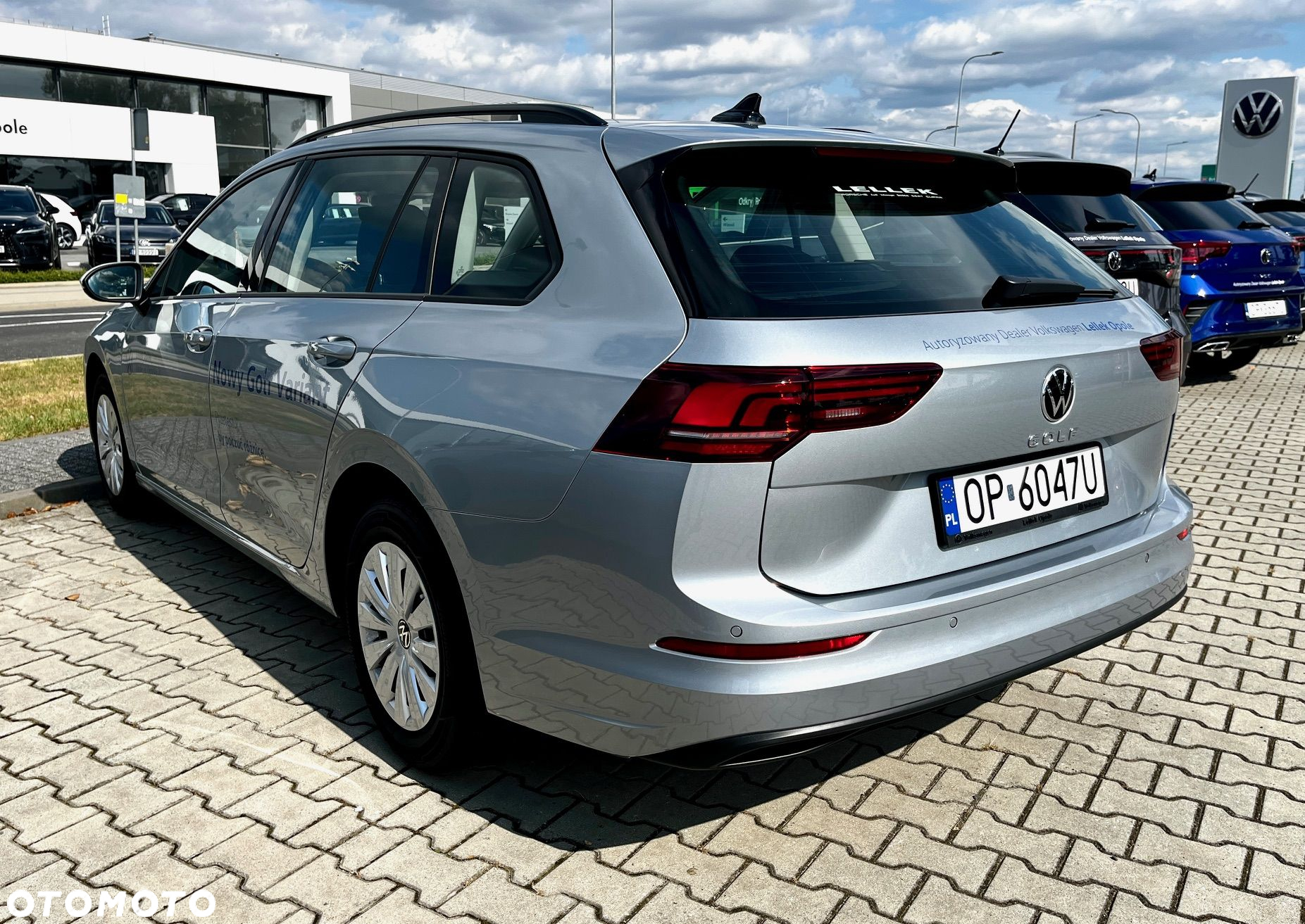 Volkswagen Golf - 6