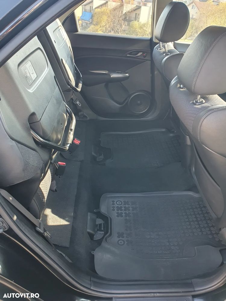 Honda Civic 1.8 SOHC i-VTEC MT Sport - 19