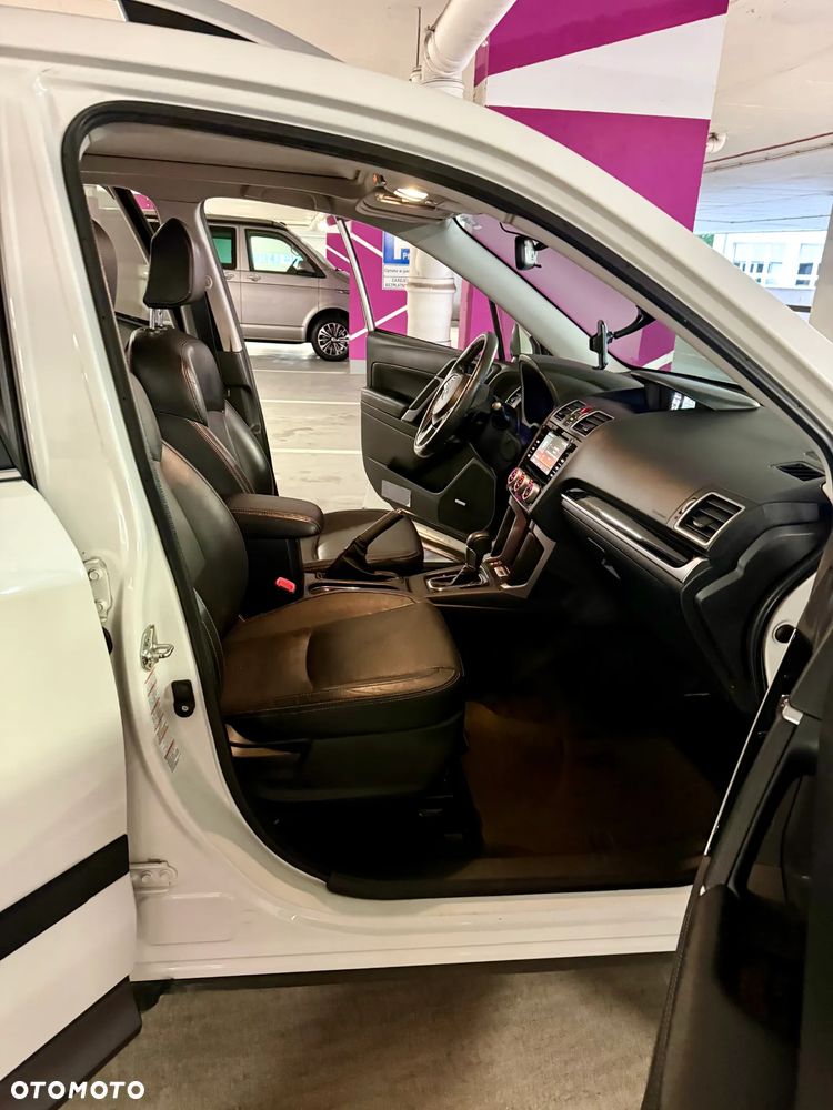 Subaru Forester 2.0 XT Sport Lineartronic - 14