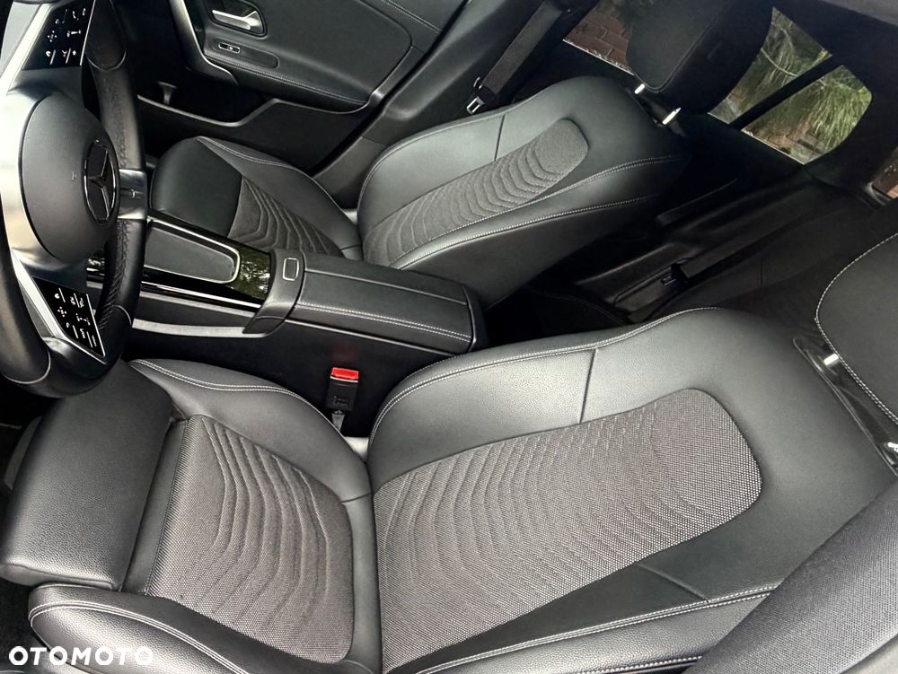 Mercedes-Benz CLA 180 d 8G-DCT Special Edition - 7