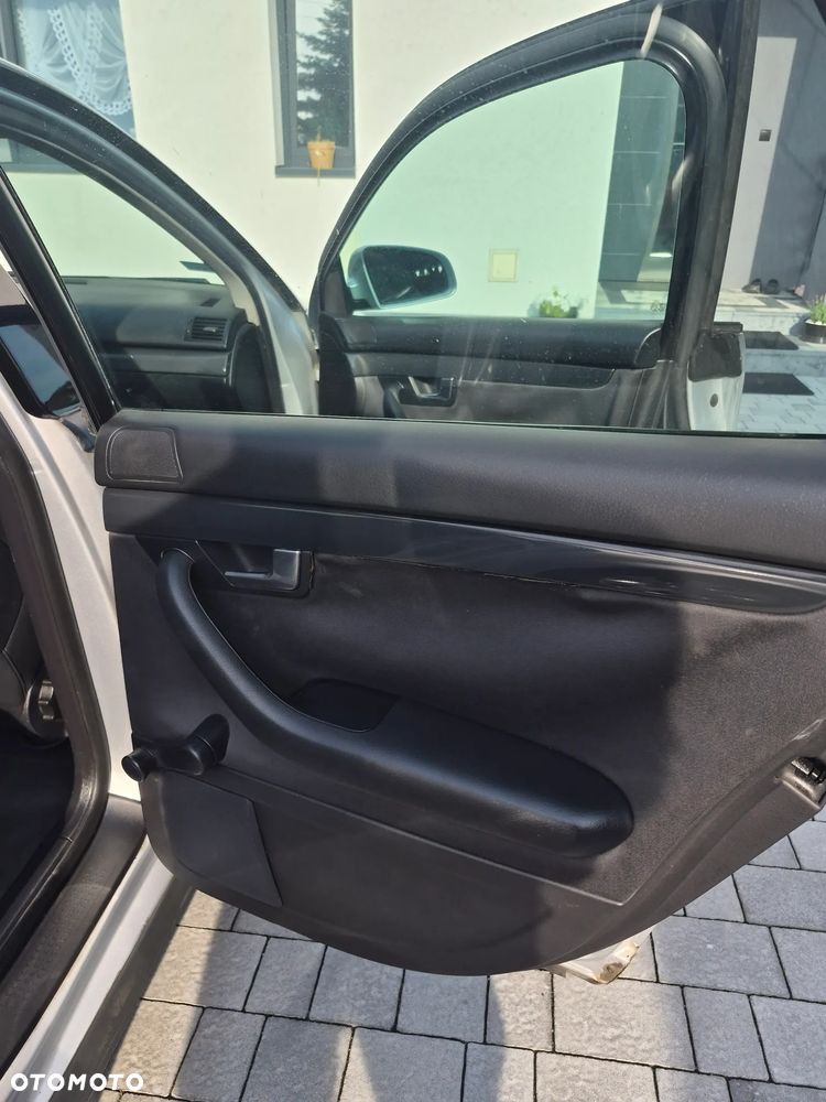 Audi A4 Limousine 1.8T - 17
