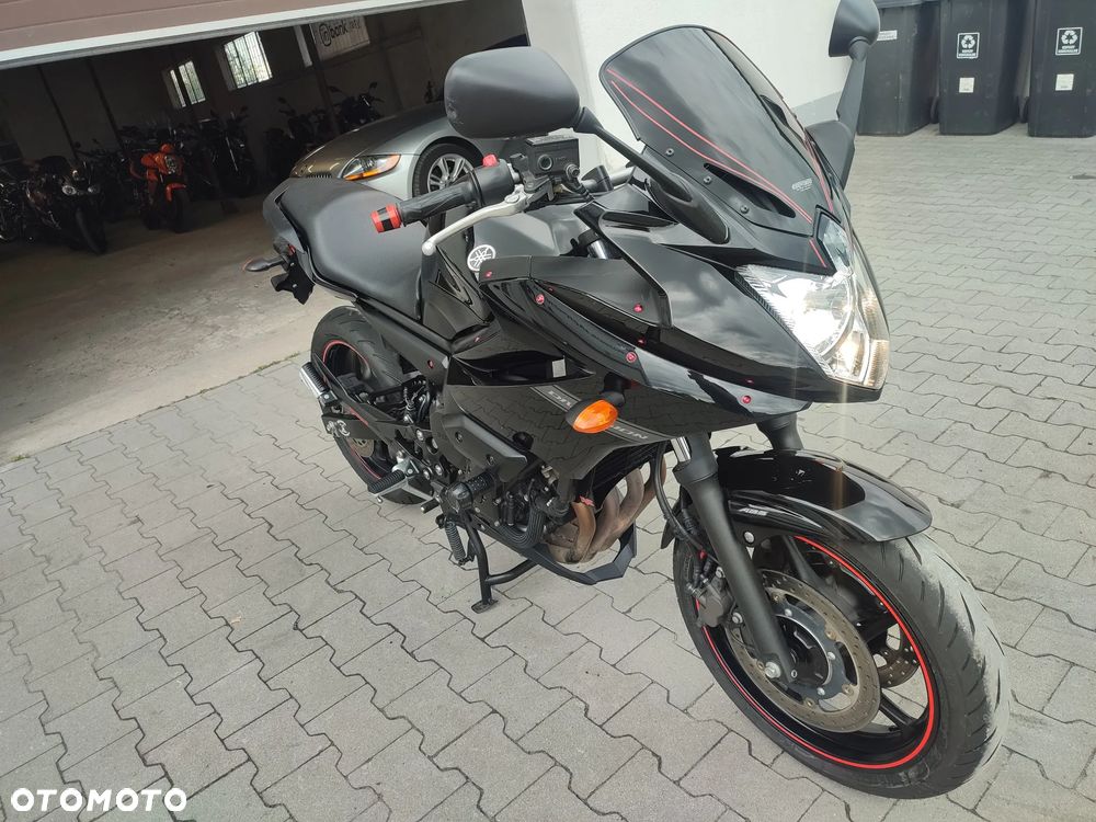 Yamaha XJ - 4