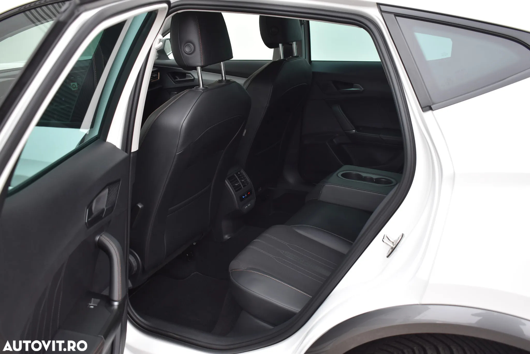 Cupra Formentor 1.4 e-HYBRID PHEV - 24