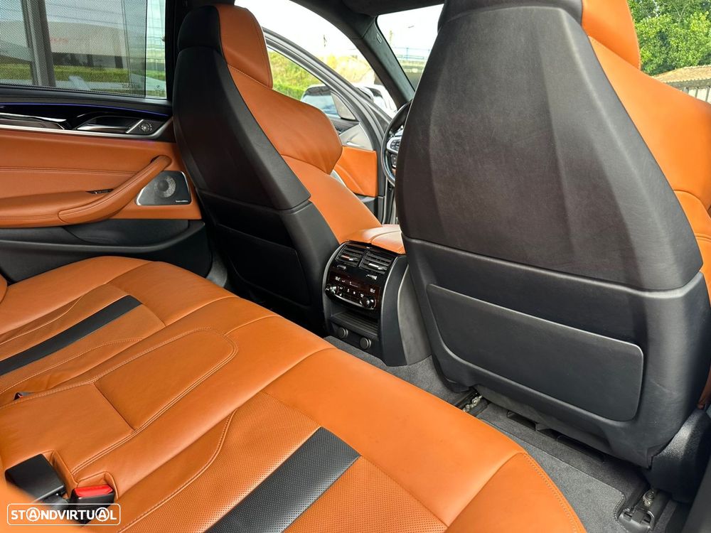 BMW M5 Competition - 22