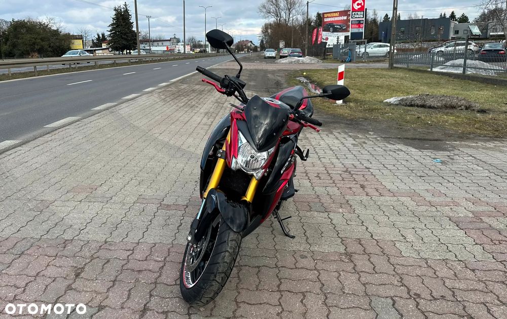 Suzuki GSX 1000 - 5