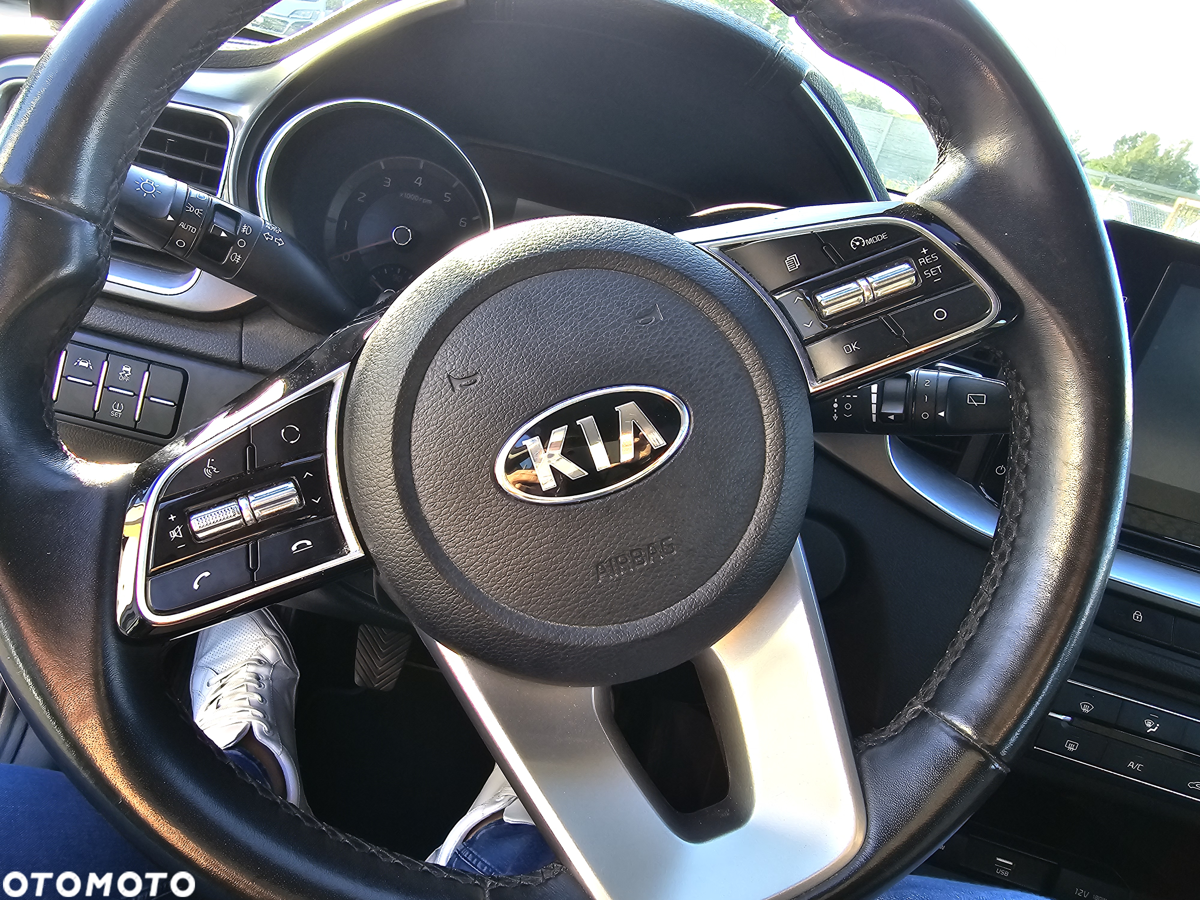 Kia XCeed 1.0 T-GDI L Business Line - 22
