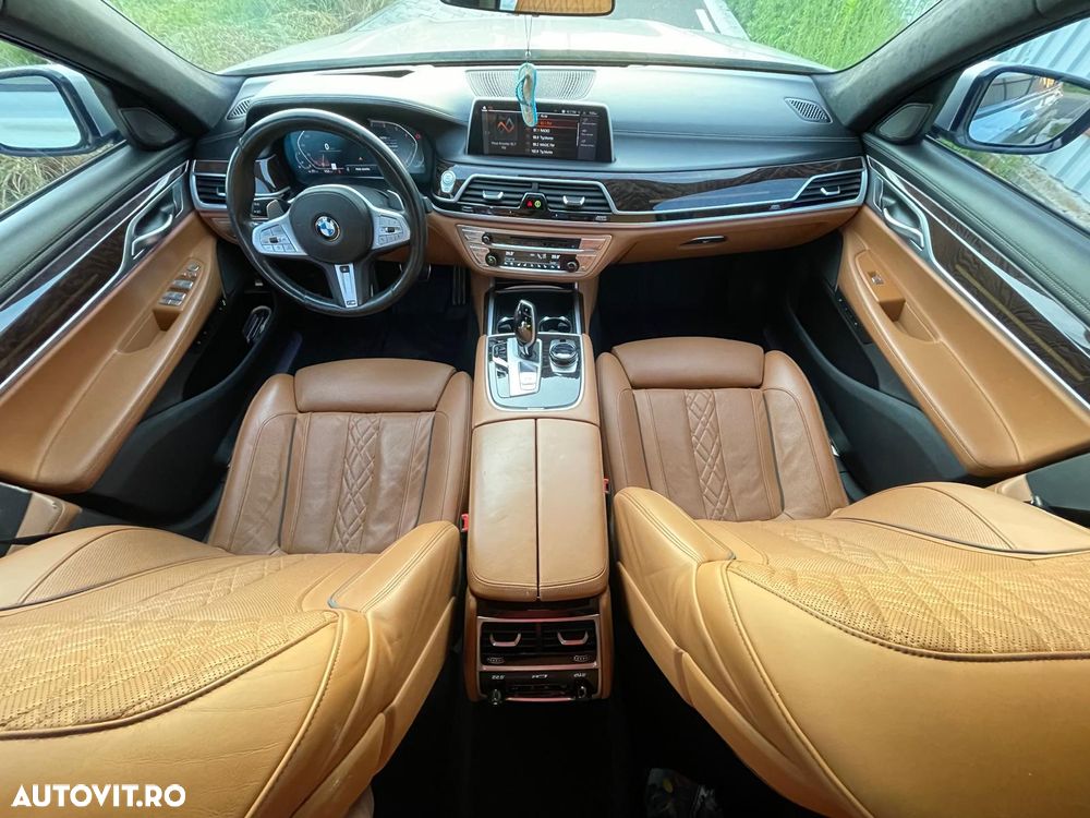 BMW Seria 7 750i xDrive - 3