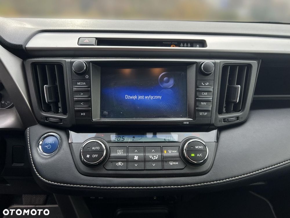 Toyota RAV4 Hybrid Premium 4x2 - 22