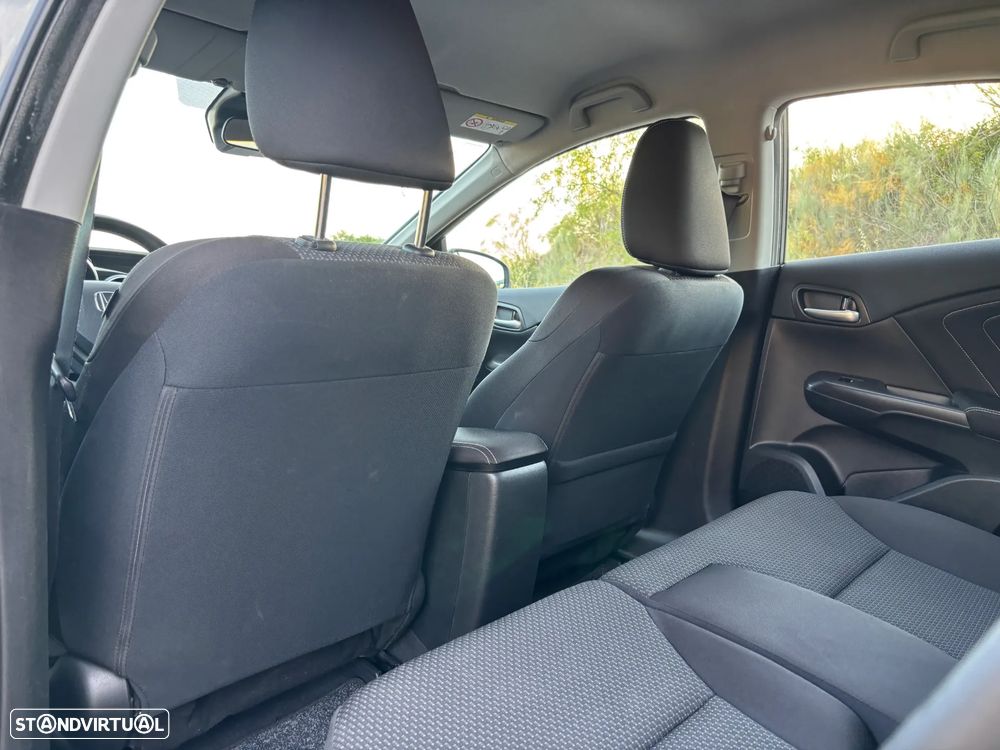Honda Civic 1.6 i-DTEC Sport Connect Navi - 32
