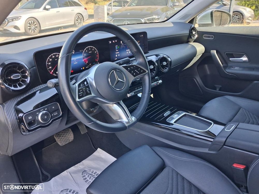Mercedes-Benz A 200 Standard - 10