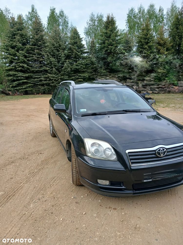 Toyota Avensis - 3