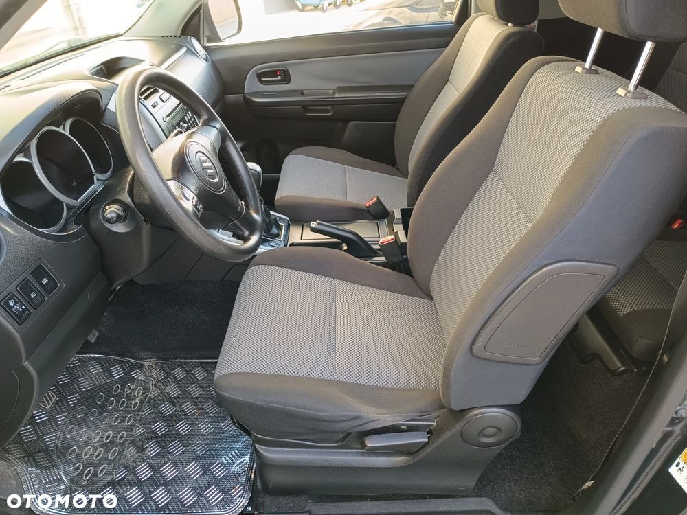 Suzuki Grand Vitara 1.6 Comfort - 9