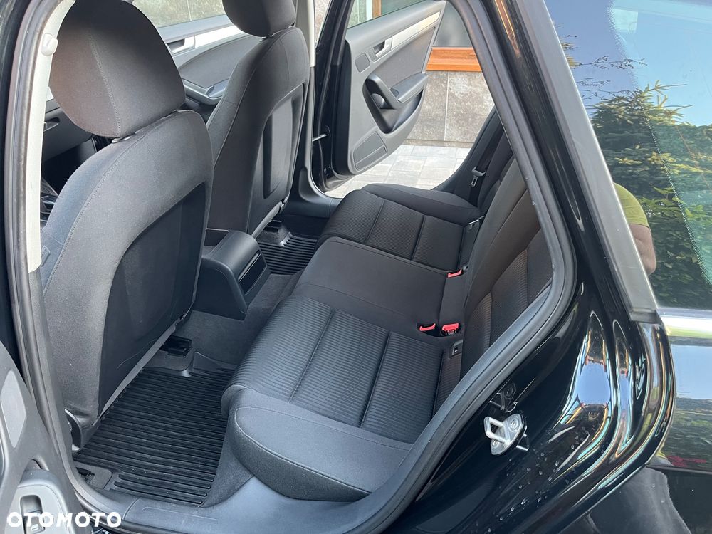 Audi A4 Avant 2.0 TFSI Attraction - 7