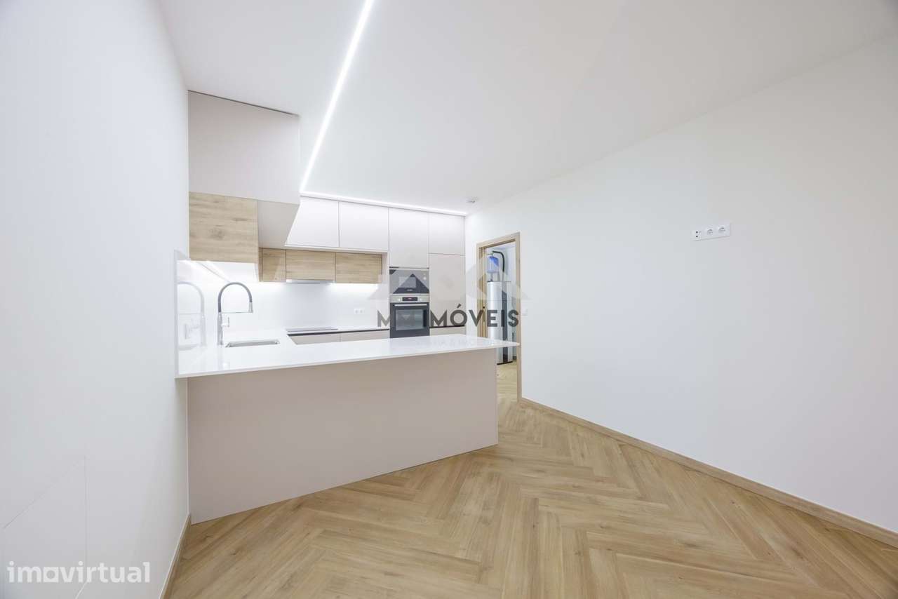 Apartamento T3 | Bonfim | Renovado | Boas áreas - Grande imagem: 4/19