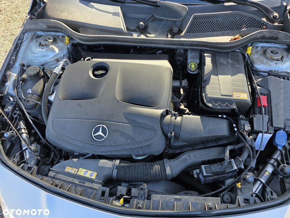 Mercedes-Benz CLA 180 - 27