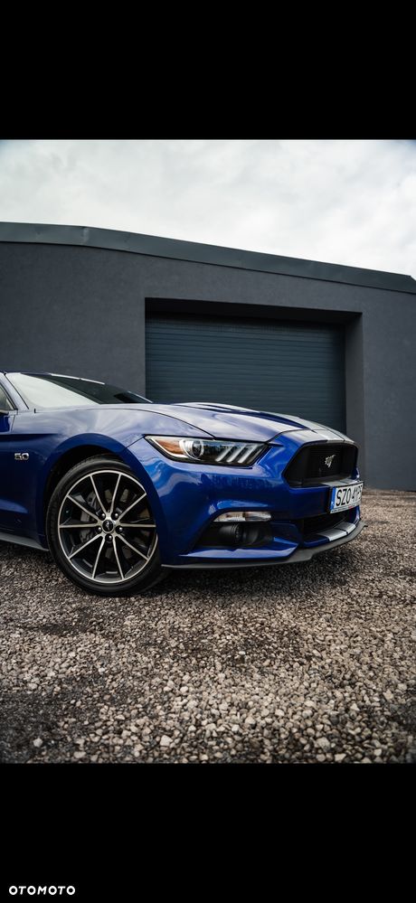 Ford Mustang - 1
