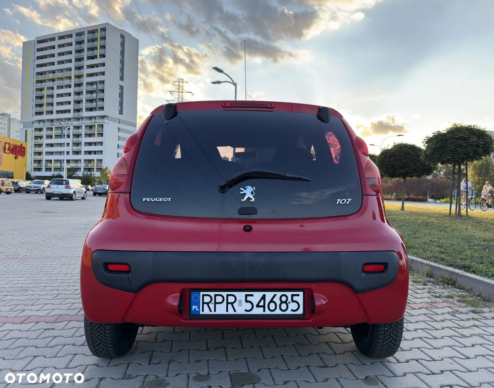 Peugeot 107 1.0 Urban Move Euro5 - 9