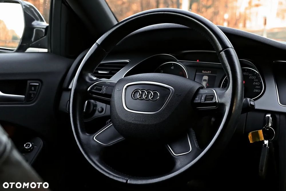 Audi A4 Avant 2.0 TDI DPF multitronic S line Sportpaket - 35