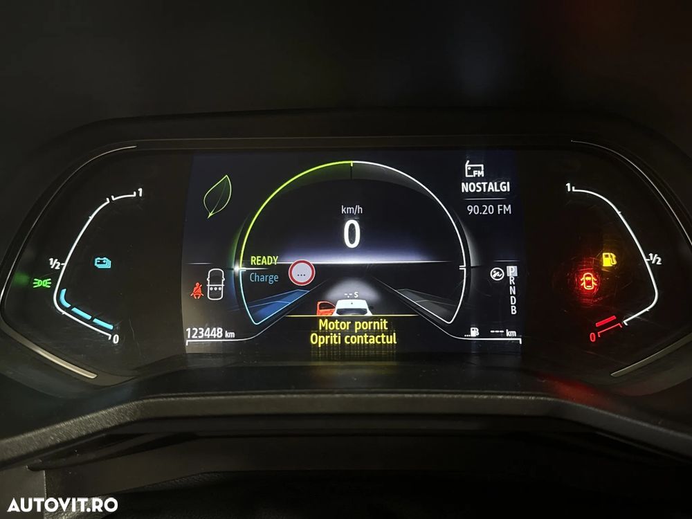 Renault Clio - 11