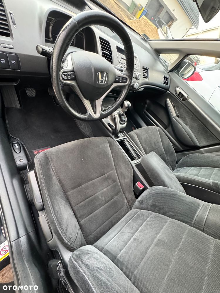 Honda Civic 1.8 Executive - 20