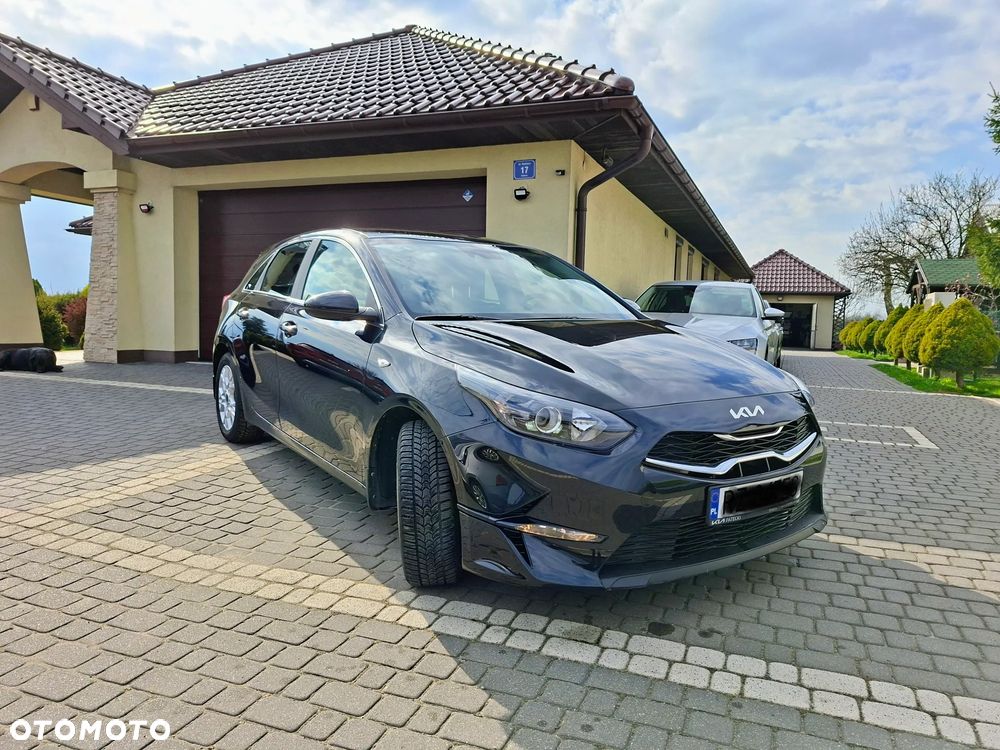 Kia Ceed 1.5 T-GDI M - 1