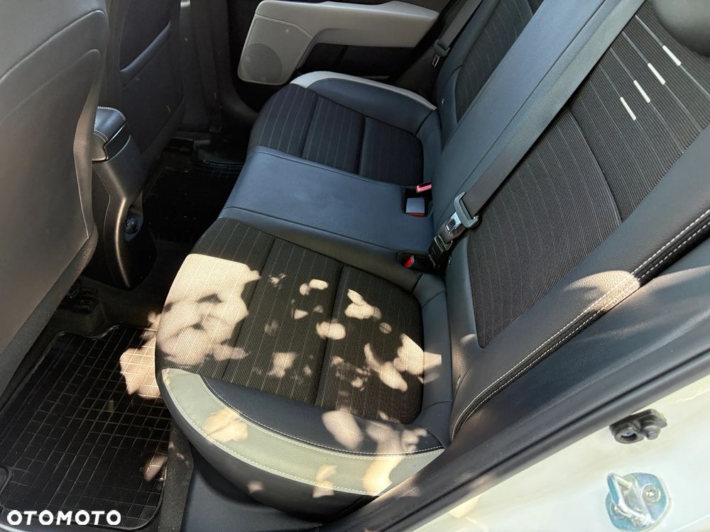 Kia Stonic 1.0 T-GDI XL - 16