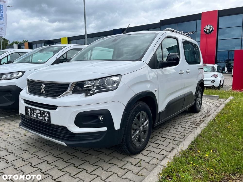 Peugeot Rifter 50kWh Allure - 2