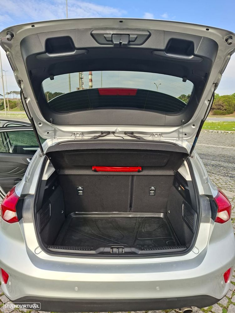 Ford Focus 1.5 TDCi ECOBlue Business - 27