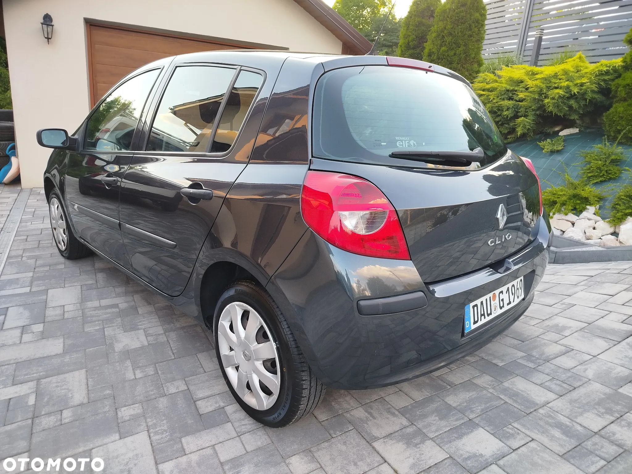 Renault Clio 1.2 16V 75 Dynamique - 4