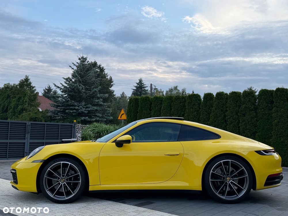 Porsche 911 Carrera S - 22