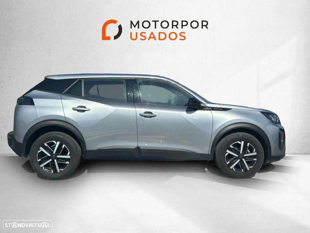 Peugeot 2008 1.2 Style - 4