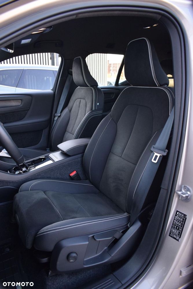 Volvo XC 40 - 19