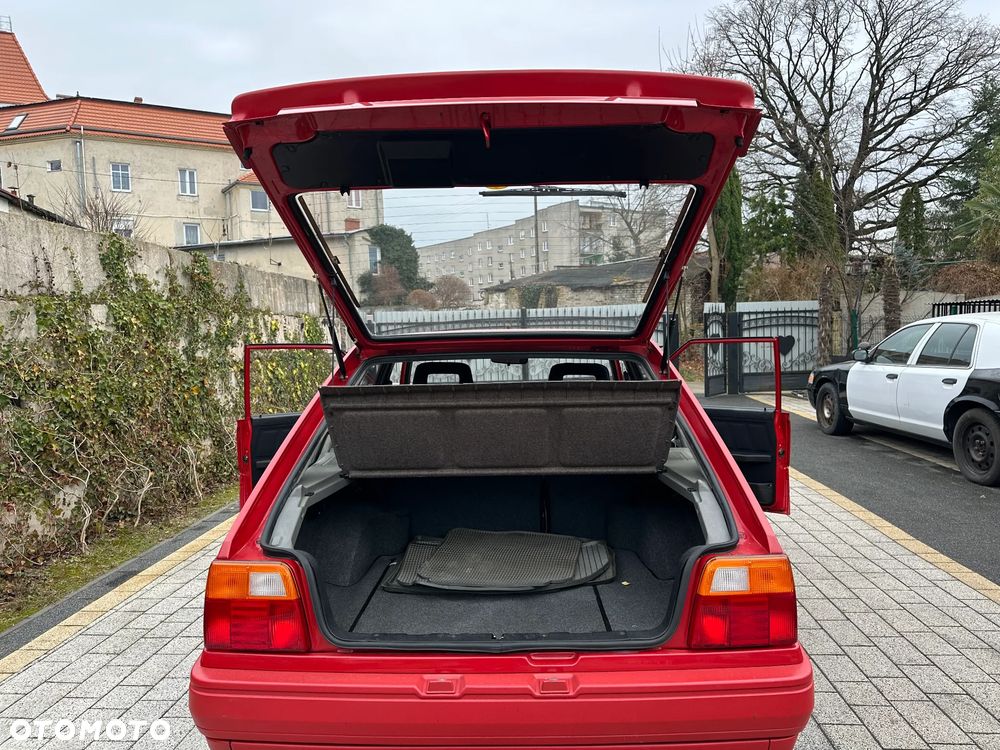 Polonez Caro - 21