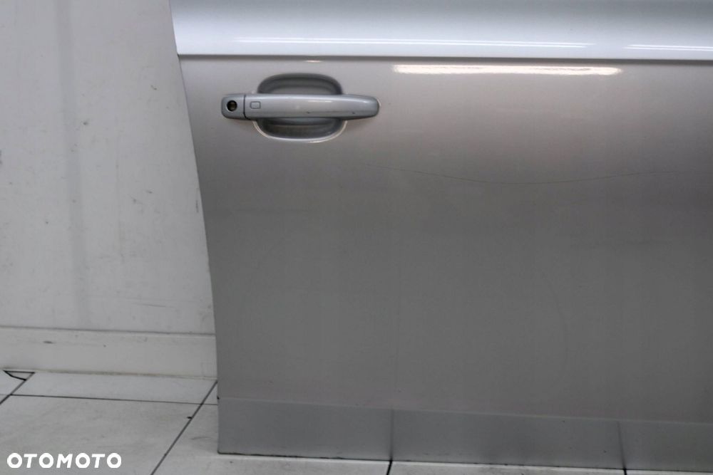 AUDI A4 B8 2007R- DRZWI PRAWY PRAWE PRZÓD PRZEDNIE LX7W - KOD LAKIERU - 4