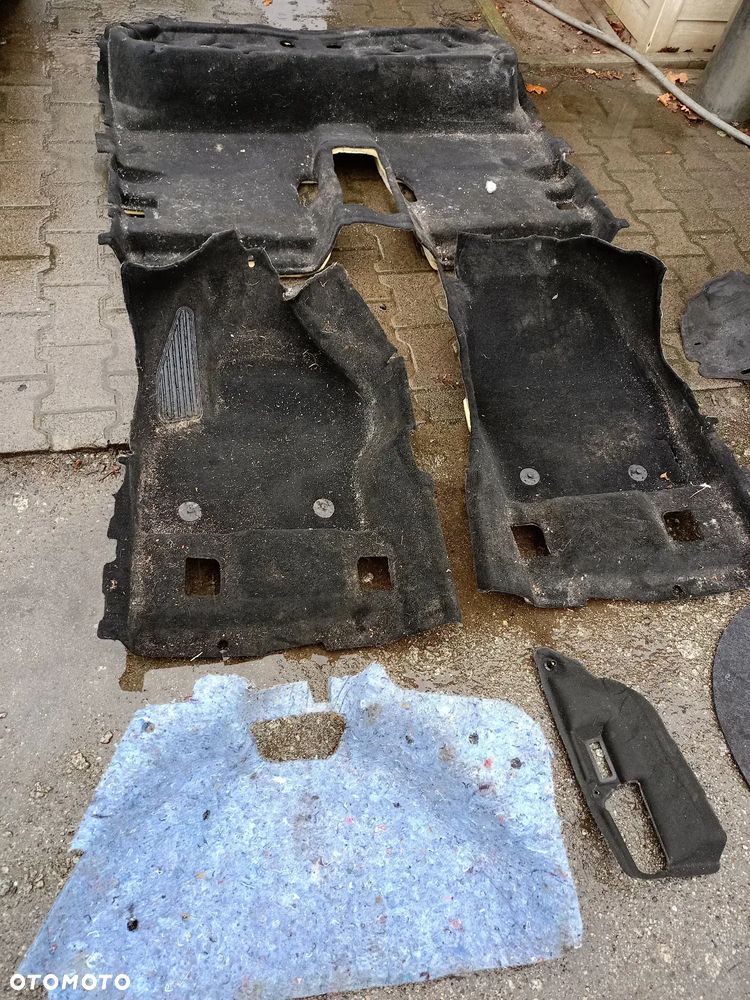 Plastiki wnętrze Dywany Wygłuszenia słupki Ford C-MAX MK2 - 15