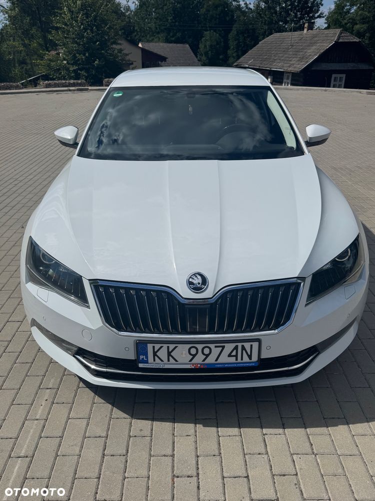 Skoda Superb 1.6 TDI Ambition DSG - 3