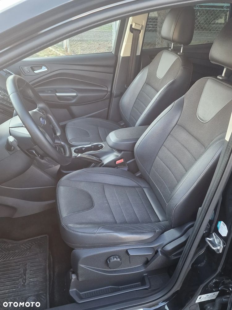 Ford Kuga 2.0 TDCi 4WD Titanium - 11