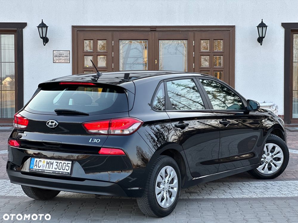 Hyundai i30 1.4 Passion Plus - 17