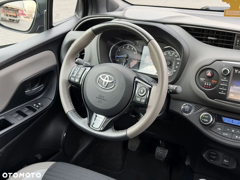 Toyota Yaris 1.5 Selection - 10