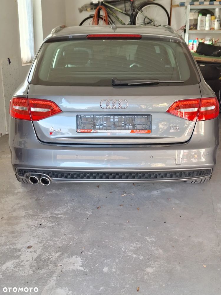 Audi A4 Avant 2.0 TDI DPF clean diesel multitronic S line Sportpaket - 1