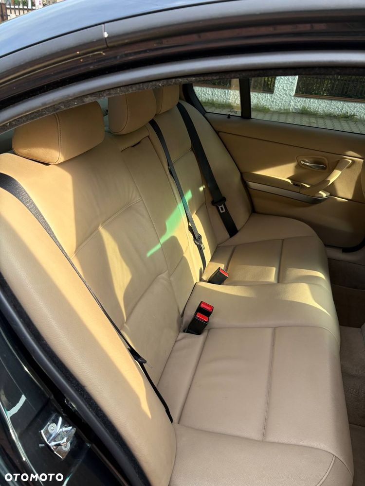 BMW Seria 3 320d DPF - 7