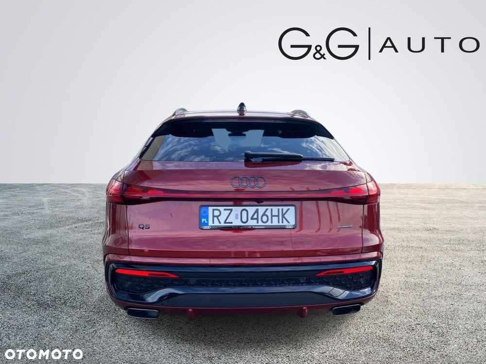 Audi Q5 Sportback - 5