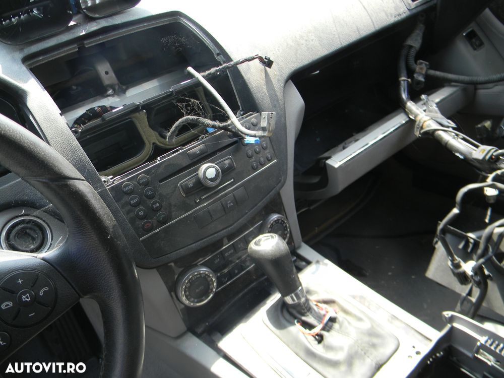 Dezmembrari  Mercedes-Benz C-CLASS (W204)  2007  > 2014 C 200 CDI (20 - 16